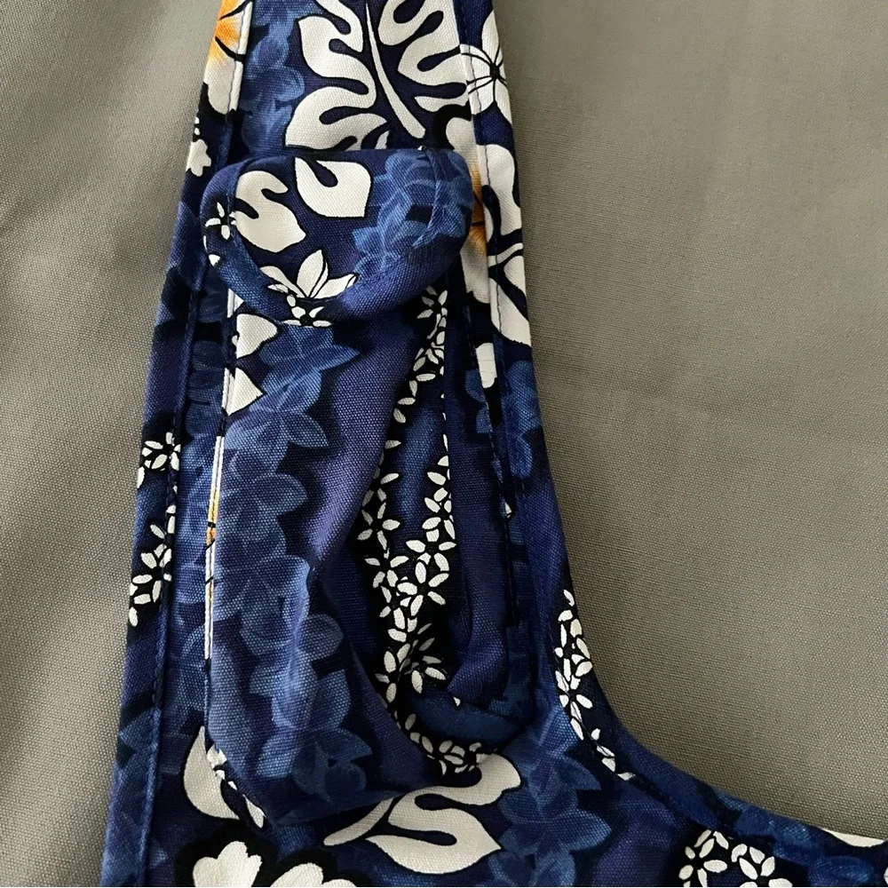 NWOT Local Design Made in Hawaii Floral Crossbody Bag
